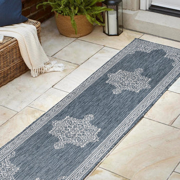 Arden Vintage Casual Medallion Indoor/Outdoor Area Rug